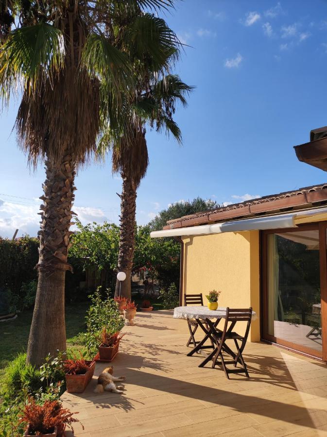 Casa Vacanze La Cuntintizza Vila San Michele di Ganzaria Exterior foto